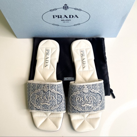 Prada Logo Bicolor Jacquard Slide Sandals - Picture 2 of 5